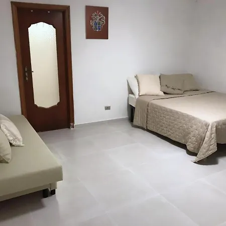 Casa Di Solorzano *